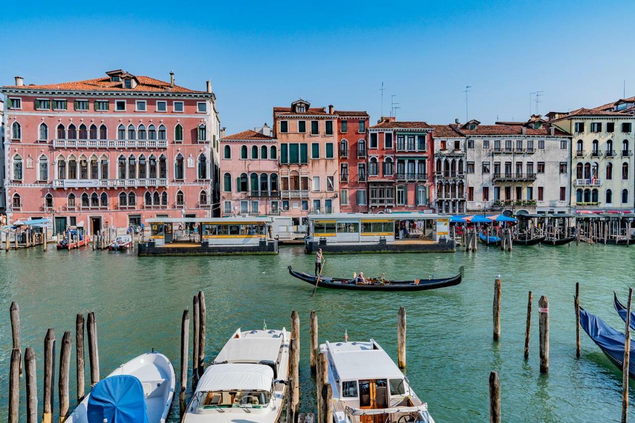 Ca' Fornoni Grand Canal Venedig Eksteriør billede